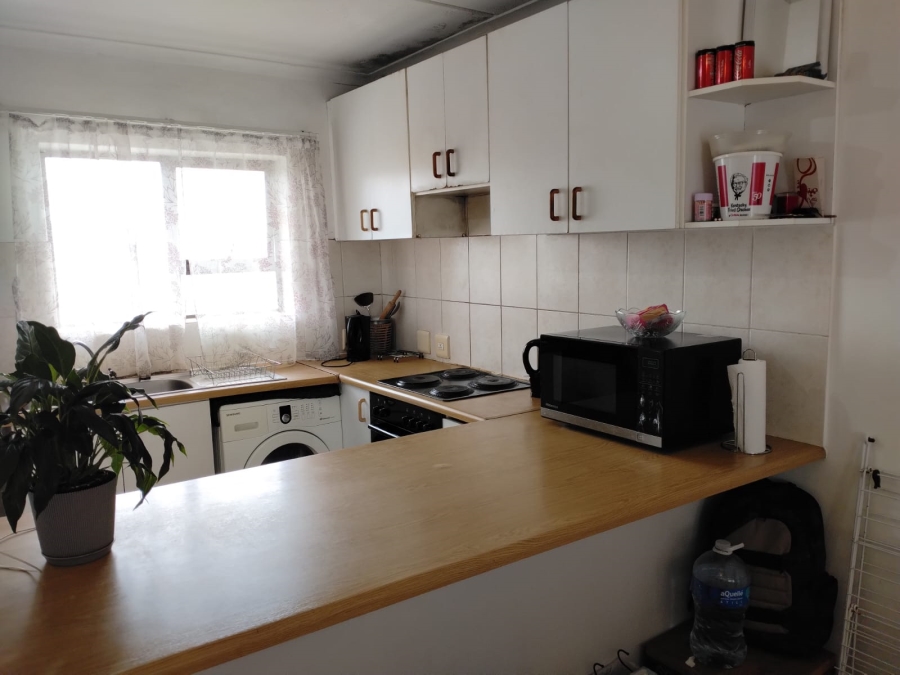 2 Bedroom Property for Sale in Parklands Western Cape